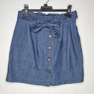 Francesca's Mi Ami Belted Denim Lightweight Button Front Mini Skirt XS EUC